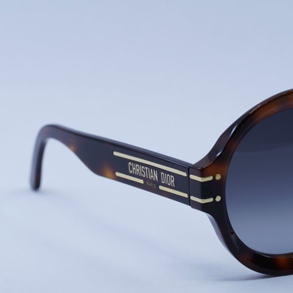🕶️ New Dior DIORSIGNATURE R1U 26A1 Sunglasses - Havana Frame, Smoke Frame - Picture 9 of 12
